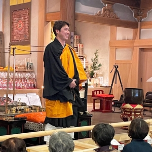 42LmDYYDslUAG6QjhoKz.jpg?w=940&h=940