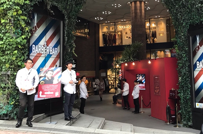 東京で開催したBARBER BARの様子(2)