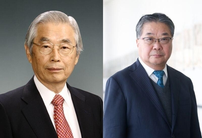 　飯島終身教授（左）と森教授