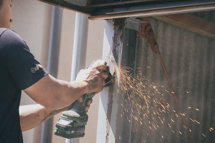 ガレージシャッター工事(2)