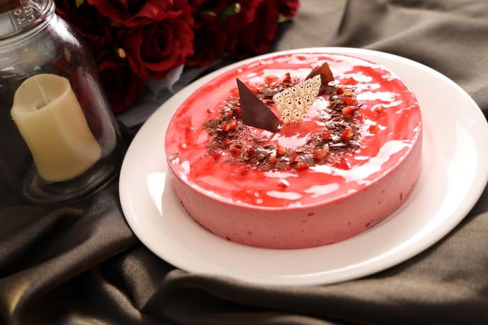 吸血鬼の微笑み ～ブラッディフランボワーズムース