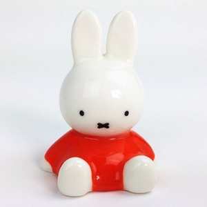 4AV232hwBbC5nT1dsDTb.jpg?w=940&h=940