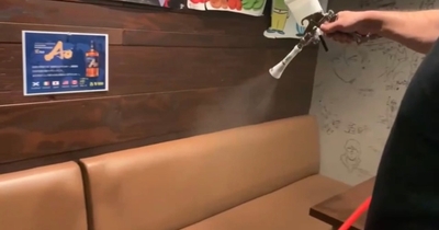 4AhhP4NomHZ4H6icjvK2.jpg?w=940&h=940