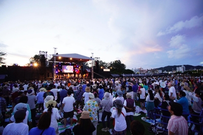 4Ahz0Q89VLUJam7Dozt3.jpg?w=940&h=940