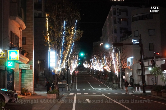 北野坂イルミネーション_AXIZ Light演出の様子