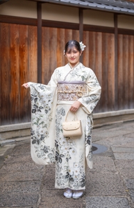 4Kesj3v9O7v4mPPkMo2M.jpg?w=940&h=940