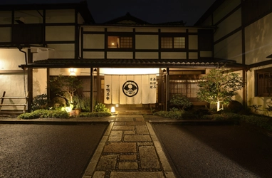 糺の森に見上げる月のように──老舗料亭・下鴨茶寮が贈る、 新しい和の焼き菓子「五味の杜(ごみのもり)」誕生