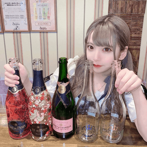 4QKnzzPt34onoUDaztA4.png?w=940&h=940