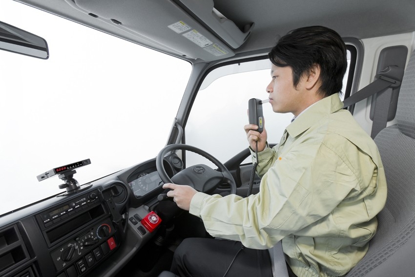 東海電子製アルコール・インターロック装置「ALC-ZEROⅡ」・インターロック