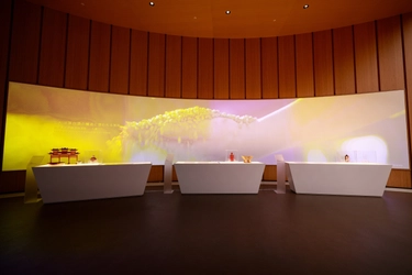 赤水河から大阪湾へと： 茅台はESG実践で世界と共に「緑の山河」を描く