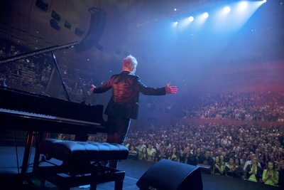 4RWqNjQ0p2wzYPc4A8tG.jpg?w=940&h=940