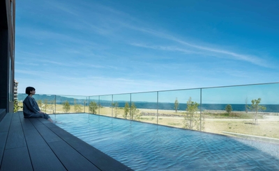 4RXAxq872C45o2JgrmXI.jpg?w=940&h=940