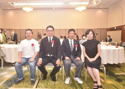 4S65ifwWwaW49slhHJFn.jpg?w=940&h=940