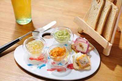 4STfFE4E4kSb9BplEh28.jpg?w=940&h=940