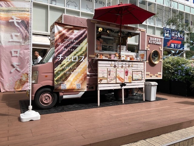 ふれあいデッキこもれび キッチンカー 昨年の様子