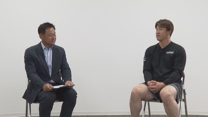 前田智徳さん・小園海斗選手(広島東洋カープ)