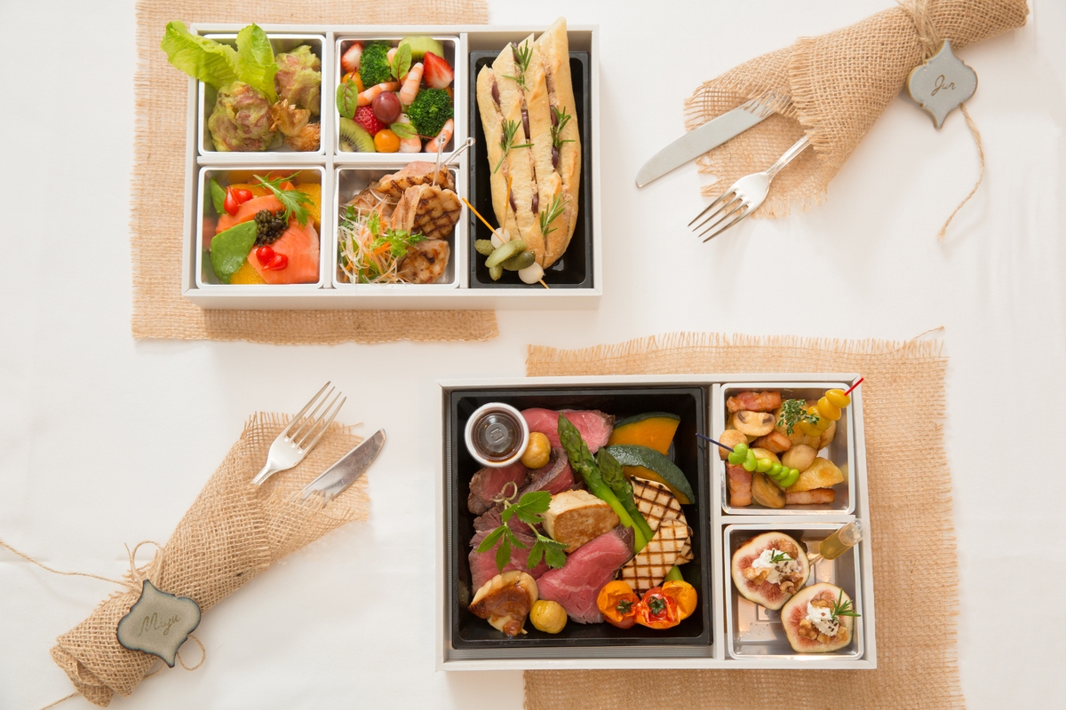 おうちで世界三大珍味が味わえる!ウエディングのシェフが手掛けるディナーをテイクアウト! 『お家 de Restaurant~世界三大珍味をご自宅で~』