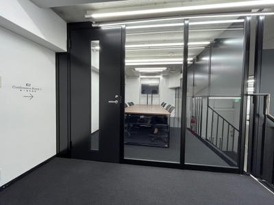 4ZDJOyWqTFMl7aeGMJDs.jpg?w=940&h=940