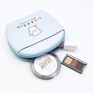 いしよわちゃんのポーチ