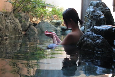 4fcGV7jDHQEO0lpqmIib.jpg?w=940&h=940