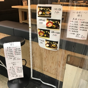 4kCpDMYDdbvUFyMySLGP.jpeg?w=940&h=940