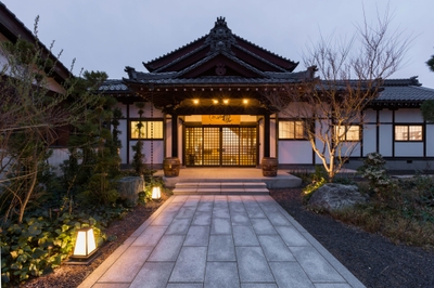 4kb7EzElU1vEcsKYeKXh.jpg?w=940&h=940