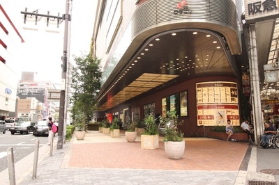 4nHb8aXLyhqAcXDZBLr5.jpg?w=940&h=940