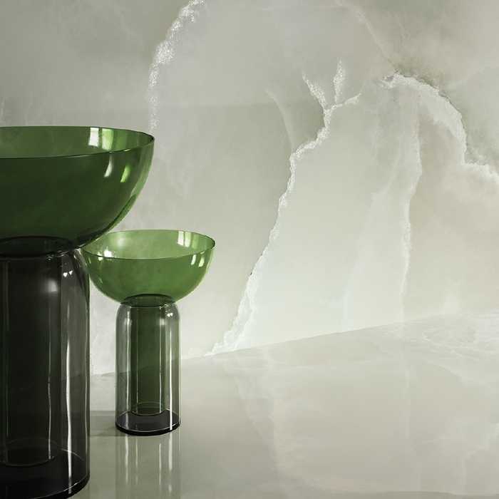 Onice luce / オニーチェルーチェ