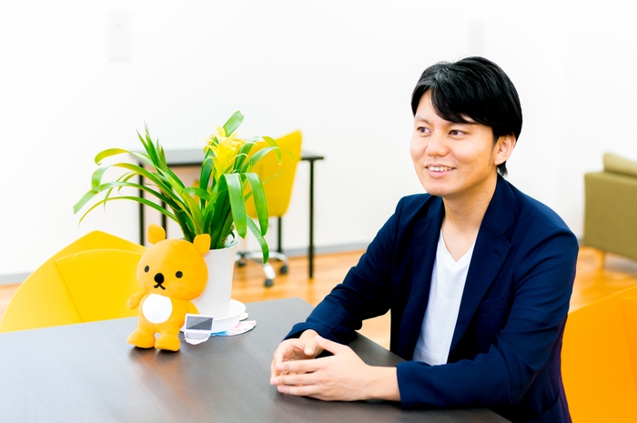 株式会社manaby 代表取締役 岡﨑 衛