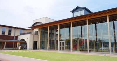 4tNVlLoxB28vpxJNrgAV.jpg?w=940&h=940