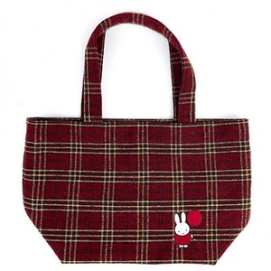 4u8mkGErICrgXgD31qZ6.jpg?w=940&h=940