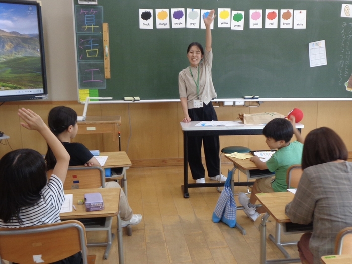 放課後英語レッスン「英語であそぼ!」(2年生)