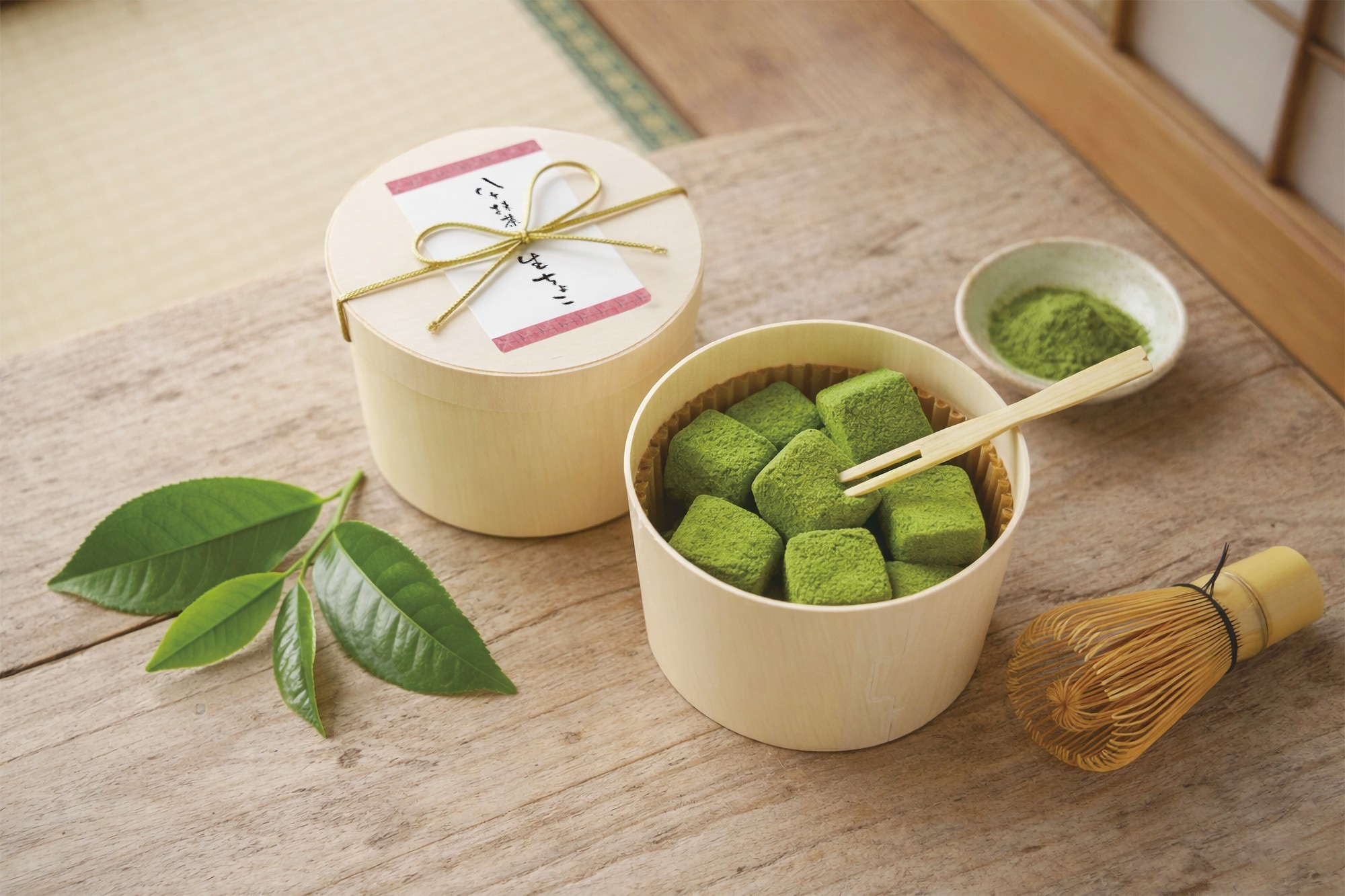 抹茶の個性を一粒に。お茶屋と専属パティシエが辿り着いた答え | 株式