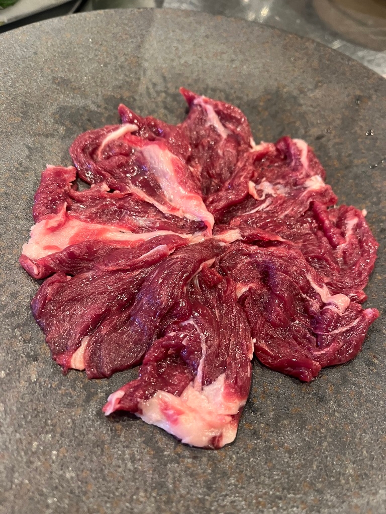 ツキノワ熊のフィレ肉 写真:無鹿リゾート提供