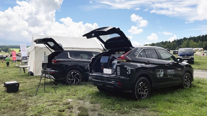 特務機関NERV(ネルフ)災害対策車両(ゲヒルン株式会社)