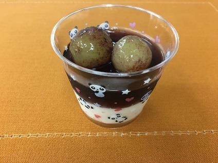 学生がレシピを考案した平群産巨峰使用のデザートを提供 入院中の子どもたちの食事満足度アップを目指す