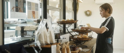 株式会社うけがわファームDEN-ENが新たなブランド「米麦屋(co-mugi-ya)」をスタート。ツキヒホールディングス株式会社がGlambase®︎を活用し農家のパン屋をプロデュース。