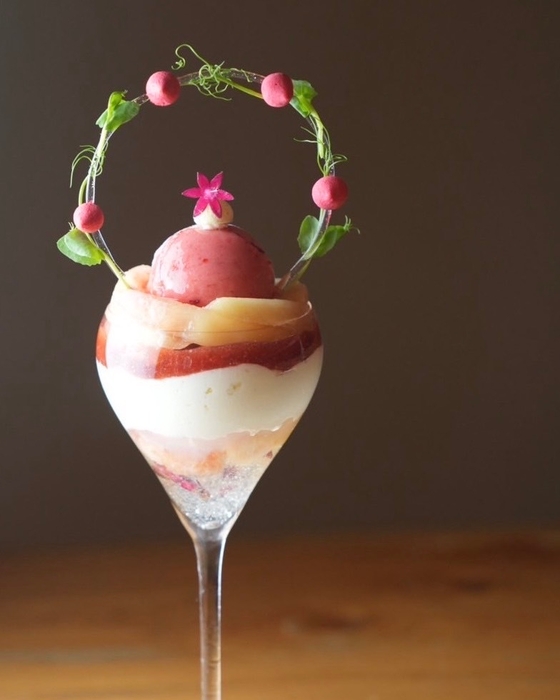 『驚き、桃の木、山椒の木。ももとすももがすったもんだ。』