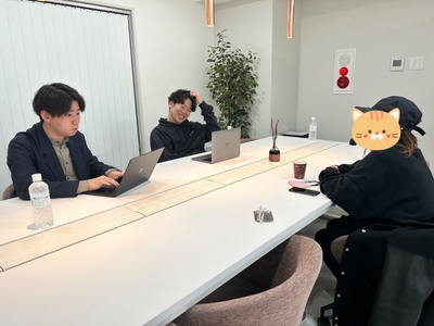 5R6d5gKFNL00UT37IC9M.jpg?w=940&h=940