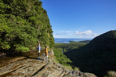 5TPArRNIjVe0yFkERz9K.jpg?w=940&h=940