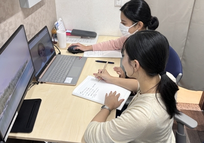 マーケティング会議の様子