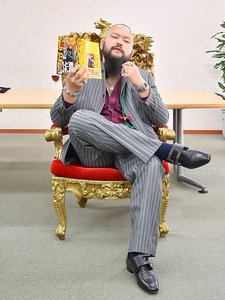 5YC2QM2MuksnaSAfKIBz.jpg?w=940&h=940