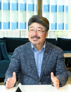 5d52yysCIKa9tRufkXhq.jpg?w=940&h=940