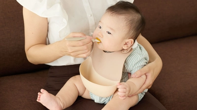 赤ちゃんの食べやすさ ママ・パパの使いやすさにこだわった 「こだわりフィーディングスプーン」4月10日新発売！