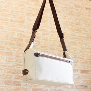 ジゴーニュ鎧布スモール　オフホワイト