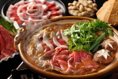 5lGBn1S4dm3OMIAU28JB.jpg?w=940&h=940