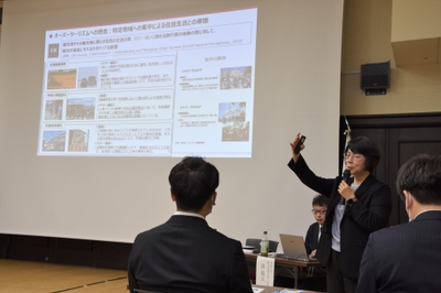 5lTHf3NpmrIL0zedEp58.jpg?w=940&h=940