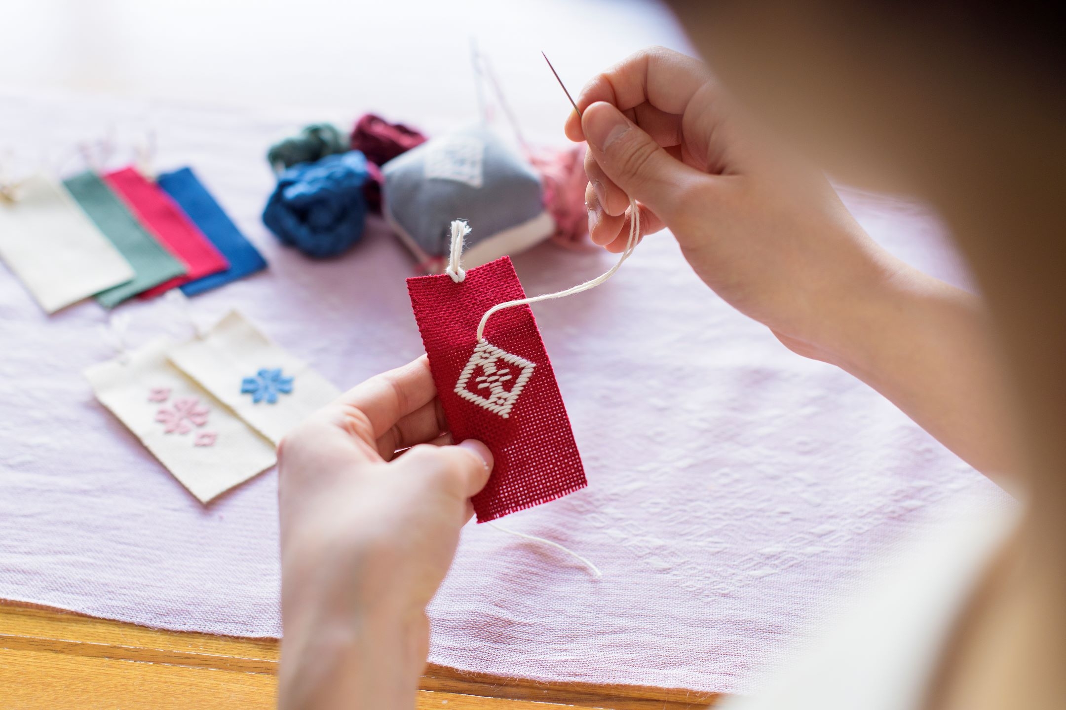 星野リゾート　界　～客室内で完成・完結、お持ち帰りできる地域色豊かな体験～「界のご当地おこもりグッズ」提供開始　期間：2021年1月12日～7月16日