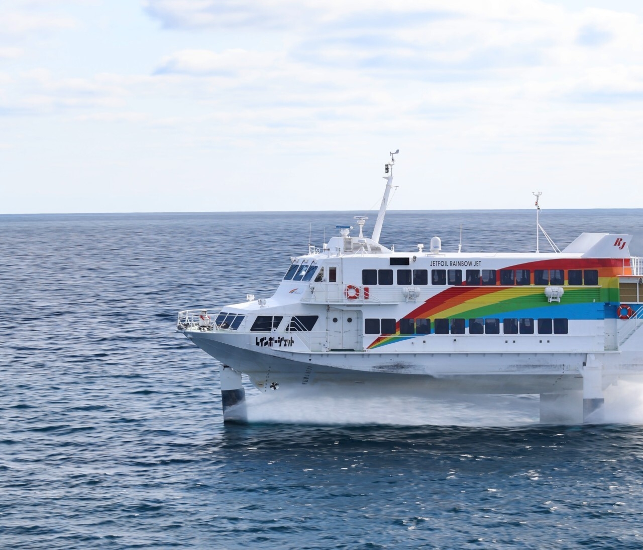 春の島旅シーズン開幕!高速船が3月1日〜通常運行開始