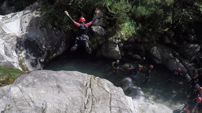 5mx95xzEoQ1cgNWLodtQ.jpg?w=940&h=940